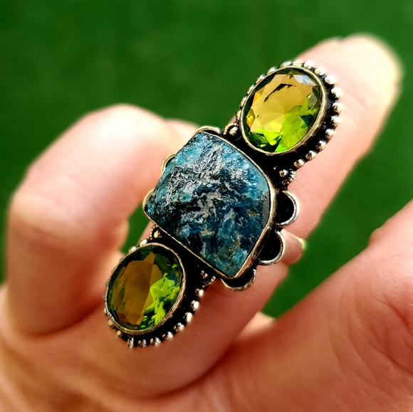 New Rough Blue Kyanite & Peridot 925 Silver Ring. - Picture 1 of 8